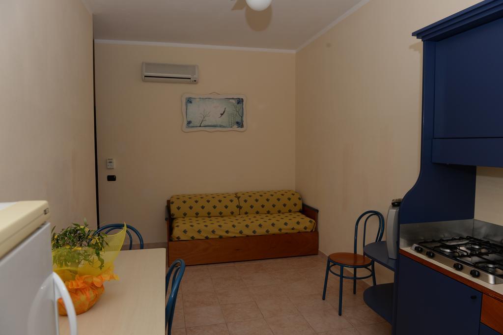 Casa Vacanze Oasi Felicita 新锡里马里纳 外观 照片